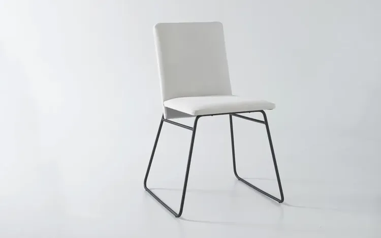 CADEIRA ESTOFADA COM METAL BEND BEND 07 E TEC. 003 ALGODÃO OFF WHITE 51X51X81 CM