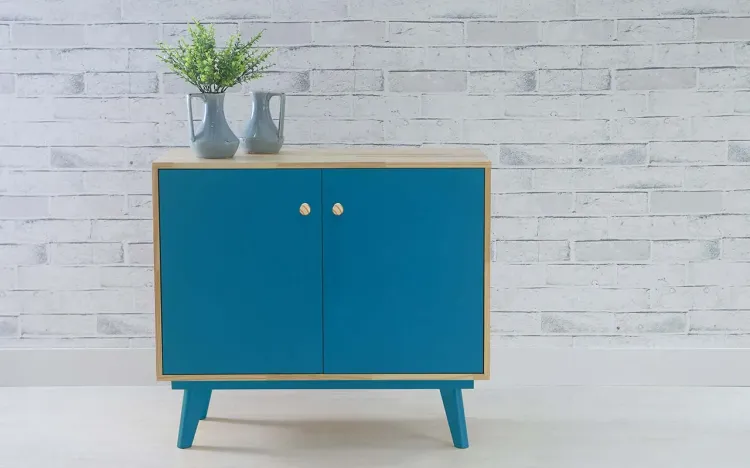 BALCÃO BUFFET COM PRATELEIRA E 2 PORTAS PUXADOR BOLINHA CELESTE NATURAL E AZUL 90X40X79,5 CM