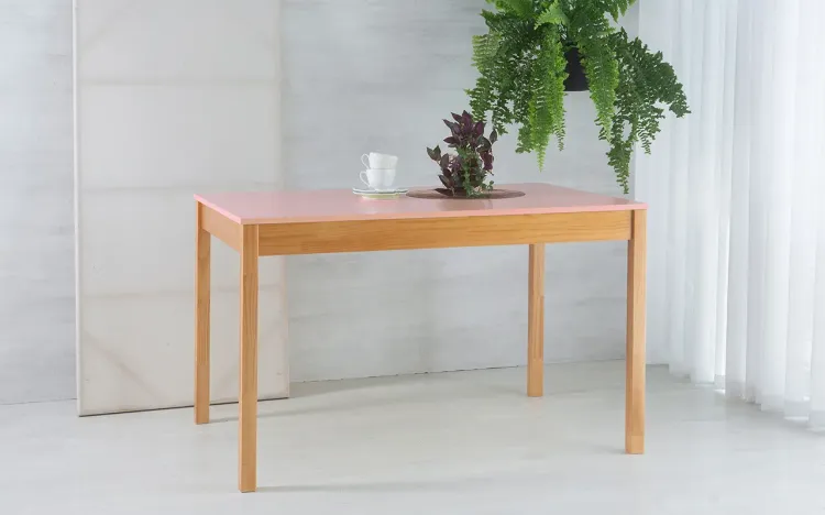MESA DE JANTAR COM TAMPO MDF MACIÇO OLGA VERNIZ NÓZES E ROSA BEBÊ 120X80X75CM