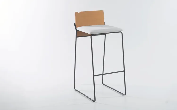 BANQUETA COM ENCOSTO METAL BEND 03 VERNIZ JATOBÁ TEC. 003 ALGODÃO OFFWHITE 39,5X50X91,5 CM