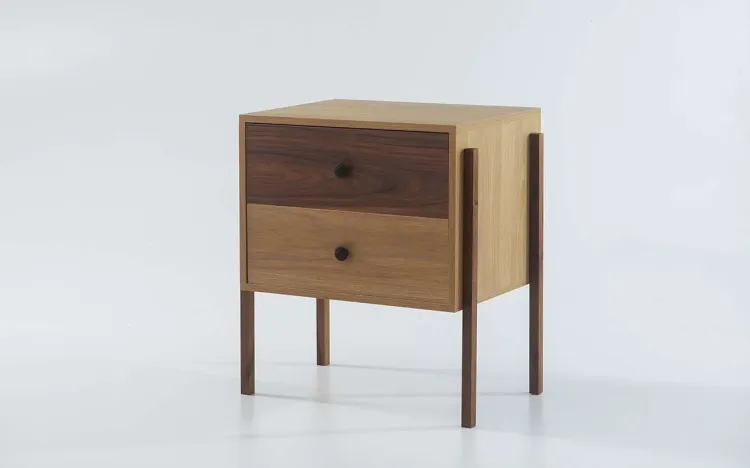 MESA CABECEIRA DE MADEIRA 2 GAVETAS NASH MDF DUAL COM PAU FERRO E PÉS IMBUIA 54X37X60 CM