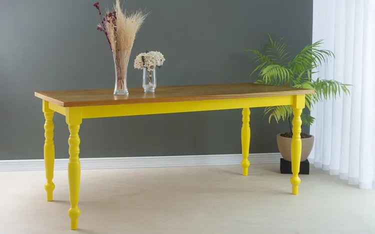 MESA DE JANTAR MADEIRA PARA 10 LUGARES CAMPESINA 180X80X75 CM TAMPO NÓZES PÉS LACA AMARELO
