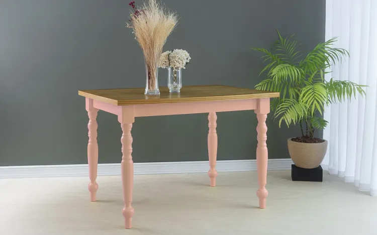 MESA DE MADEIRA MACIÇA TORNEADA CAMPESINA 110X80X75 CM TAMPO NÓZES PÉS LACA ROSA BEBÊ