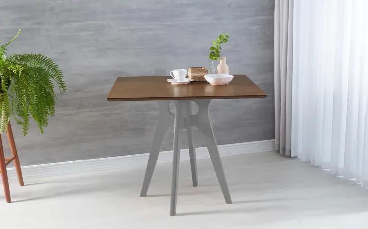 MESA QUADRADA 4 LUGARES BIANCHI 90X77CM CINZA CONCRETO E CAPUCCINO