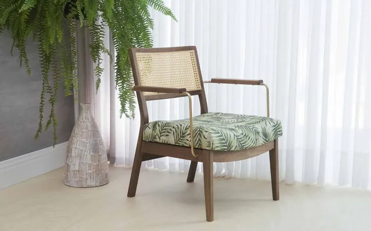 POLTRONA PARA QUARTO COM PALHINHA LAVANDA AÇO DOURADO VERNIZ CAPUCCINO TEC.1865 FOLHAS 63,5X64X78 CM