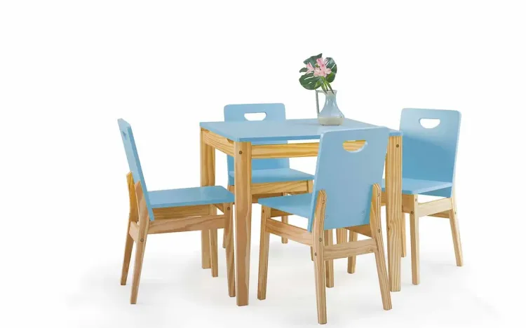 SALA DE JANTAR COM MESA E 4 CADEIRAS TUCUPI 80CM ACABAMENTO STAIN NATURAL E AZUL BEBÊ