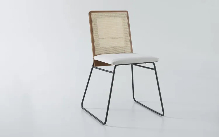 CADEIRA PALHINHA E METAL BEND 04 VERNIZ AMÊNDOA E TEC. 003 ALGODÃO OFF WHITE 51X51X81 CM