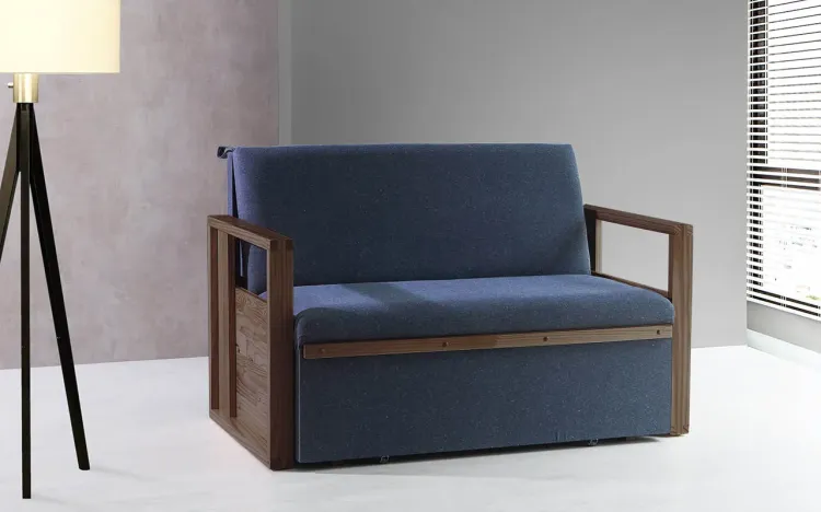 SOFÁ CAMA CHUMBO DE MADEIRA PARA CASAL AKROPI - BICAMA DE MADEIRA VERNIZ CASTANHO TECIDO CHUMBO - 128X90X85CM