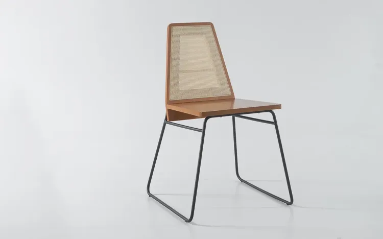 CADEIRA PALHINHA E METAL BEND 02 VERNIZ JATOBÁ E RATTAN 51X51X81 CM