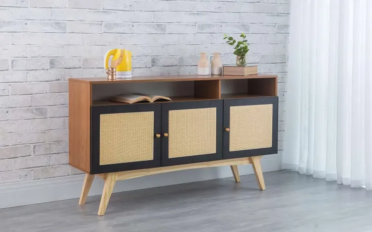 ARMÁRIO BUFFET 3 PORTAS PARA SALA DE JANTAR COM PALHINHA COM NICHO DOLORES FREIJÓ COM PRETO E TAEDA 135x35x79 CM