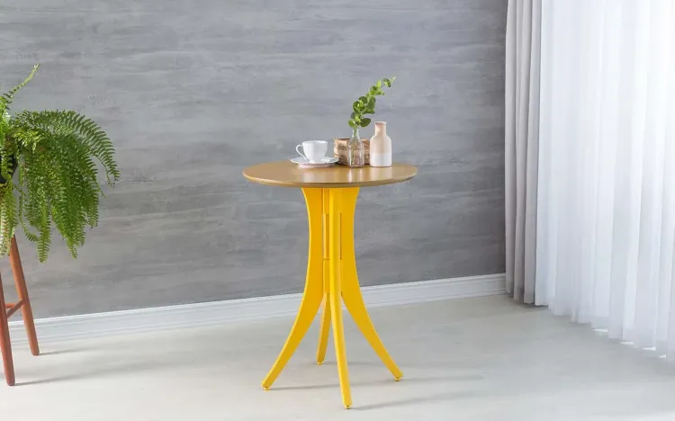 MESA DE JANTAR DE MADEIRA PEQUENA REDONDA JULIETTE 60X77CM AMÊNDOA E AMARELO
