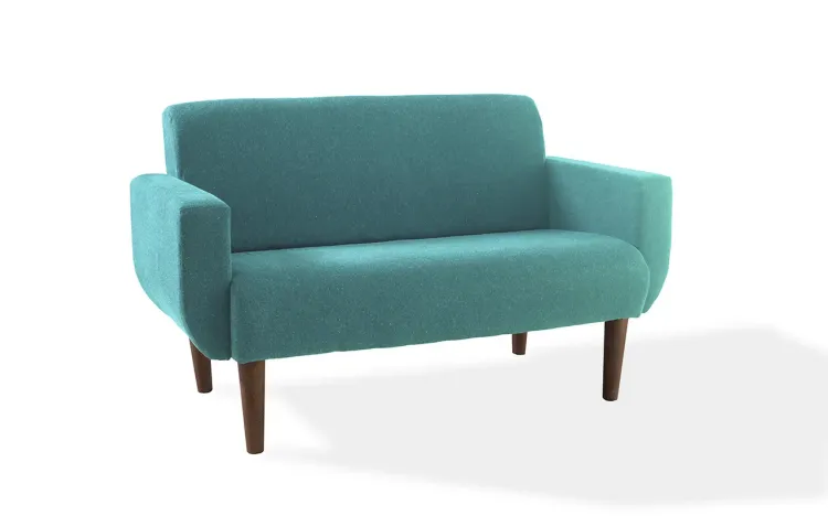 SOFÁ 2 LUGARES LIRIO COR TURQUESA PARA SALA VERNIZ CAPUCCINO140X76X83CM