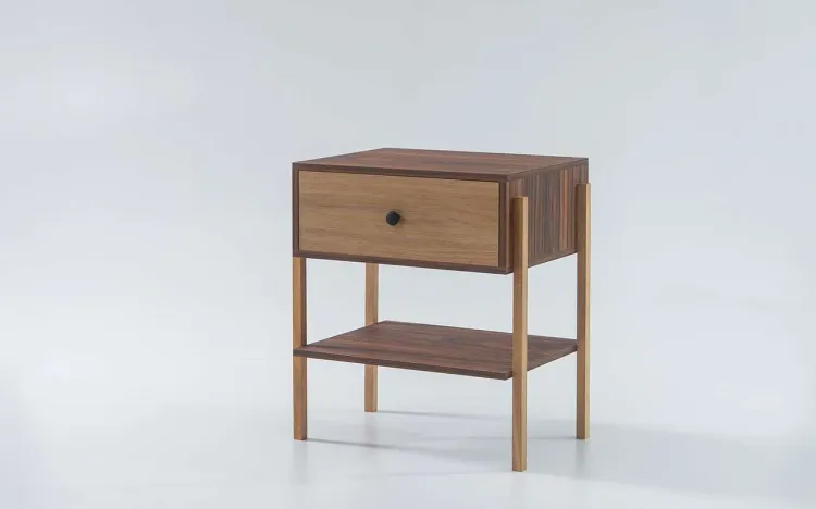 MESINHA DE CABECEIRA COM PÉS DE MADEIRA NASH MDF PAU FERRO COM DUAL E PÉS TAUARI 54X37X60 CM