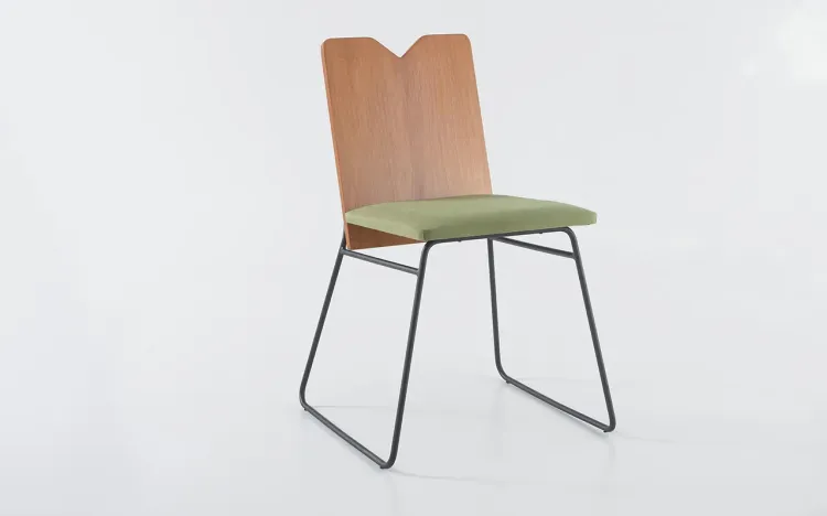 CADEIRA DE METAL ESTOFADA BEND 05 VERNIZ JATOBÁ E TEC. 121 ALGODÃO VERDE MUSGO 51X51X81 CM