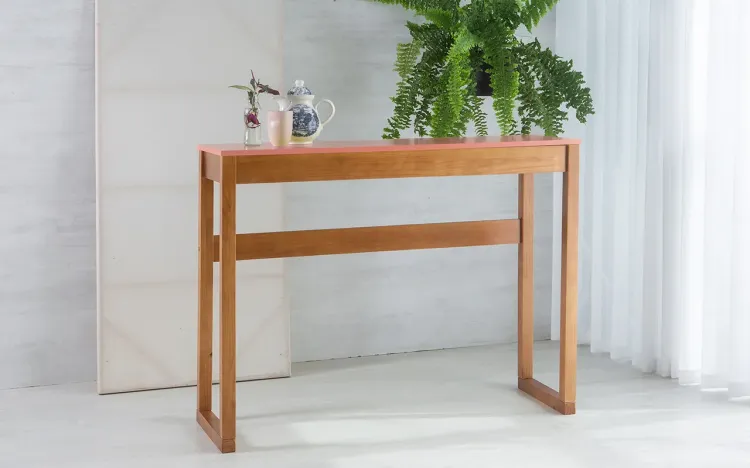 BALCÃO GOURMET PARA COZINHA DE MADEIRA TAEDA COM TAMPO MDF MACIÇO OLGA VERNIZ CAPUCCINO E ROSA CORAL 120X43X93,5CM