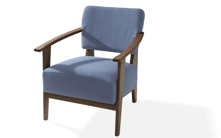 POLTRONA COLORIDA DE MADEIRA ESTOFADA ESTILO RETRÔ MODERNO COM BRAÇOS AZUL CLARO SAMAMBAIA VERNIZ CAPUCCINO TEC.930 - 72x66x82 CM