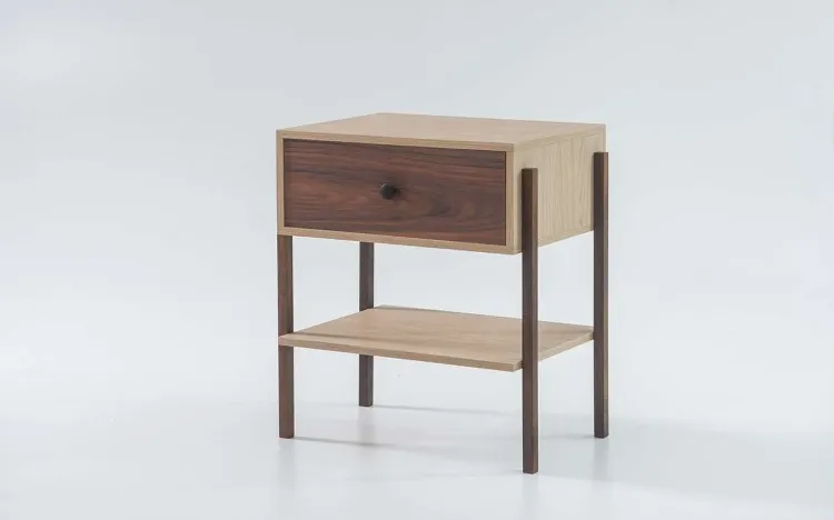 MESA CABECEIRA DE MADEIRA NASH MDF CARVALHO COM PAU FERRO E PÉS IMBUIA 54X37X60 CM