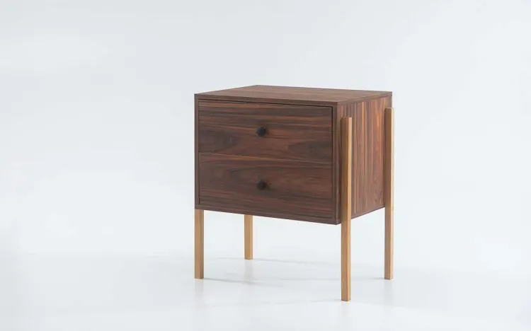 MESINHA DE APOIO COM 2 GAVETAS NASH MDF PAU FERRO E PÉS TAUARI 54X37X60 CM