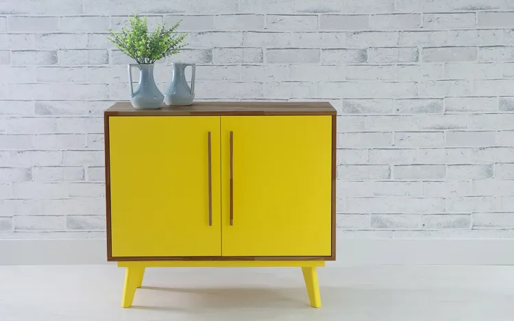 BUFFET PARA SALA 2 PORTAS DE MADEIRA MACIÇA CAPUCCINO AMARELO CELESTE 90X40X79,5 CM