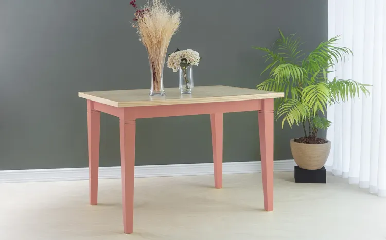 MESA DE MADEIRA PARA COZINHA FRISO 110X80X75 CM TAMPO NATURAL PÉS LACA ROSA CORAL