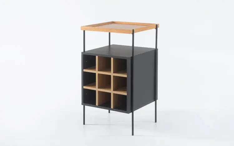 ADEGA APARADOR COM PÉS DE METAL TRAY MDF PAU PRETO E DUAL 42,5X40X75 CM