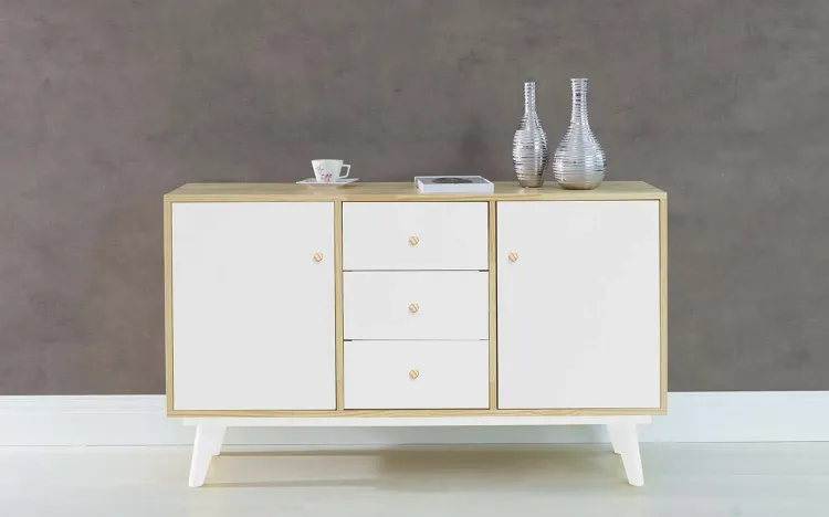 APARADOR BUFFET COM GAVETAS E 2 PORTAS PUXADOR BOLINHA CELESTE - NATURAL E BRANCO 133X40X79,5 CM