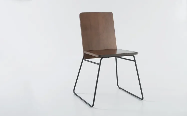CADEIRA DE METAL BEND 06 VERNIZ CAPUCCINO 51X51X81 CM