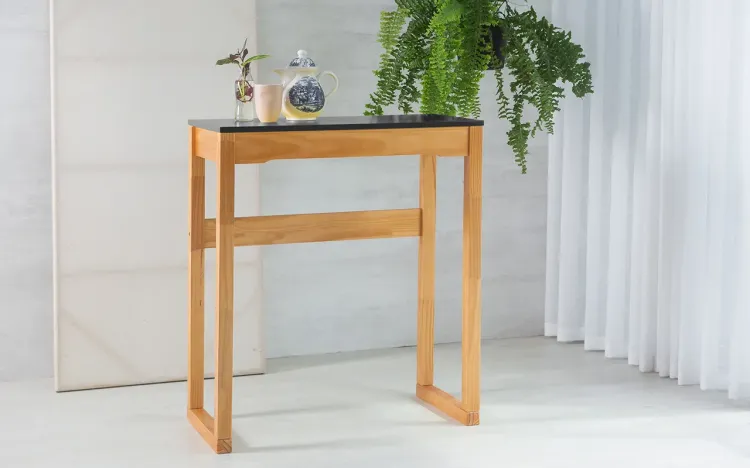 BANCADA PRETA GOURMET ALTA DE MADEIRA COM TAMPO MDF MACIÇO OLGA VERNIZ NÓZES E PRETO 80X43X93,5CM