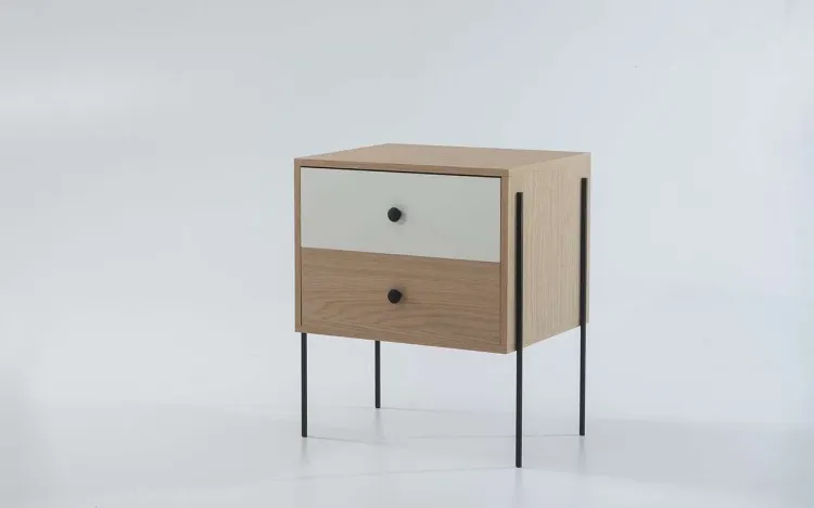 MESINHA DE APOIO LATERAL 2 GAVETAS NASH MDF CARVALHO COM BRANCO E PÉS METAL 52X37X60 CM