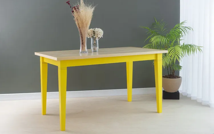 MESA JANTAR DE MADEIRA MACIÇA FRISO 140X80X75 CM TAMPO NATURAL PÉS LACA AMARELO