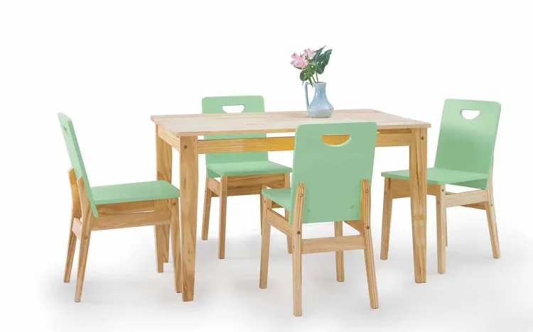 CONJUNTO DE MESA DE JANTAR COM 4 CADEIRAS TUCUPI 120CM ACABAMENTO STAIN NATURAL E VERDE SÁLVIA