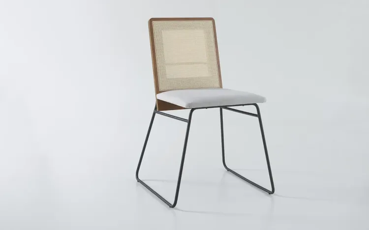 CADEIRA ESTOFADA DE METAL BEND 04 VERNIZ AMÊNDOA E TEC. 915 ALGODÃO CINZA CLARO 51X51X81 CM