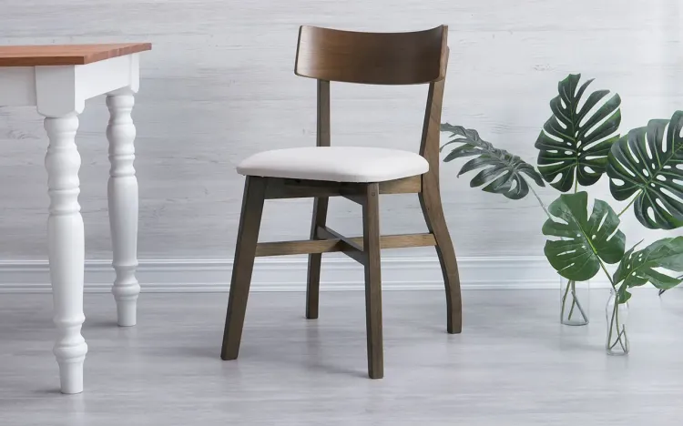 CADEIRA PARA ESCRIVANINHA ESTOFADA BELLA CAPUCCINO E COURO SINTÉTICO OFFWHITE TEC. SQ14 - 44X51X79 CM