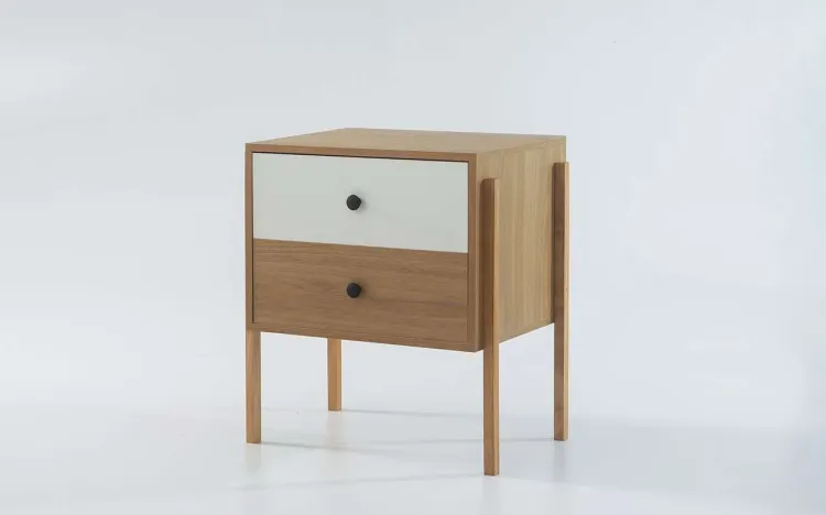 MESINHA DE APOIO LATERAL 2 GAVETAS NASH MDF DUAL COM BRANCO E PÉS TAUARI 54X37X60 CM