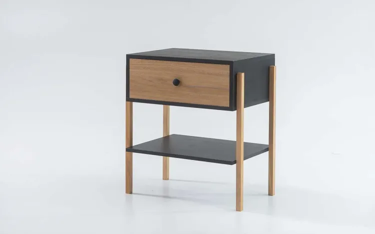MESA DE CABECEIRA PARA QUARTO NASH MDF PRETO COM DUAL E PÉS TAUARI 54X37X60 CM