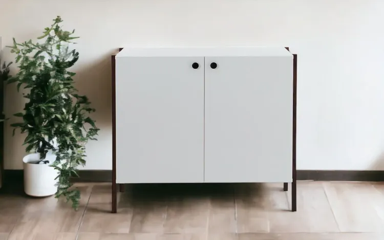 APARADOR BUFFET 2 PORTAS NASH MDF BRANCO E PÉS DE MADEIRA IMBUIA 84X41,5X56 CM