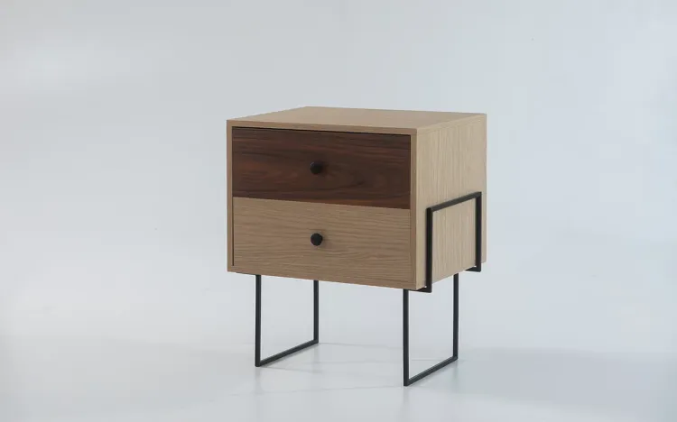 MESA DE CABECEIRA PARA QUARTO ZNASH MDF CARVALHO COM PAU FERRO E PÉS METAL 52X37X60 CM