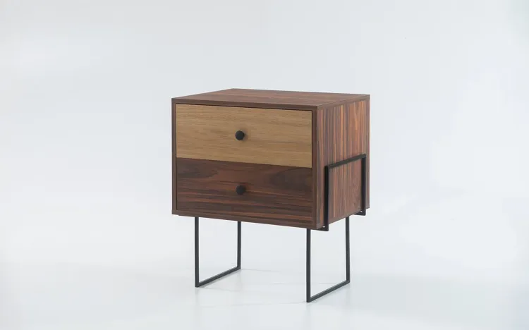 MESA DE CABECEIRA PARA QUARTO ZNASH MDF PAU FERRO COM DUAL E PÉS METAL 52X37X60 CM